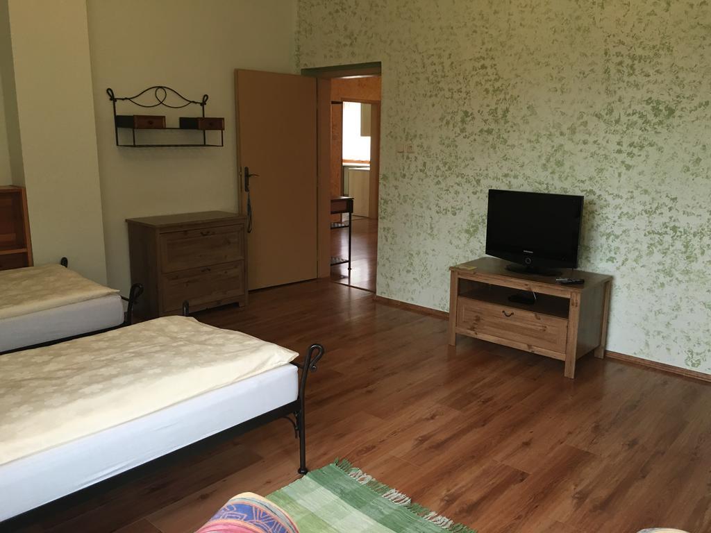 Apartmany Pemi Potstejn Exterior photo