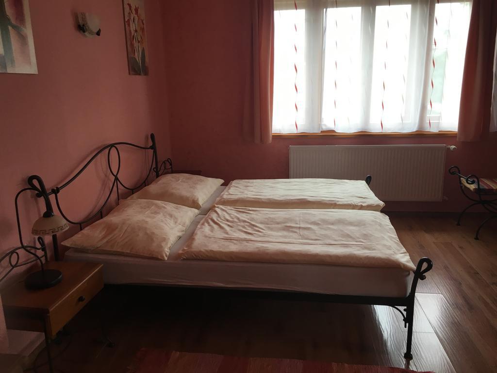 Apartmany Pemi Potstejn Exterior photo